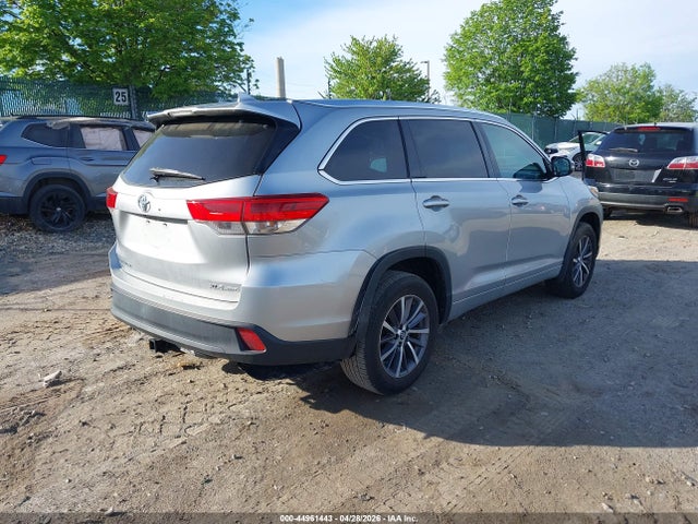 5TDJZRFH1HS403750 Toyota Highlander Xle