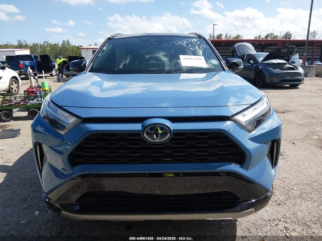 44961458 :رقم المزاد ، 2T3E6RFV1RW056517 vin ، 2024 Toyota Rav4 Hybrid Xse مزاد بيع