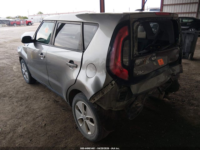 2015 Kia Soul მანქანა იყიდება აუქციონზე, vin: KNDJN2A2XF7147542, აუქციონის ნომერი: 44961461