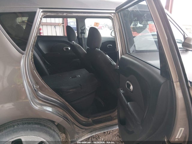 2015 Kia Soul მანქანა იყიდება აუქციონზე, vin: KNDJN2A2XF7147542, აუქციონის ნომერი: 44961461