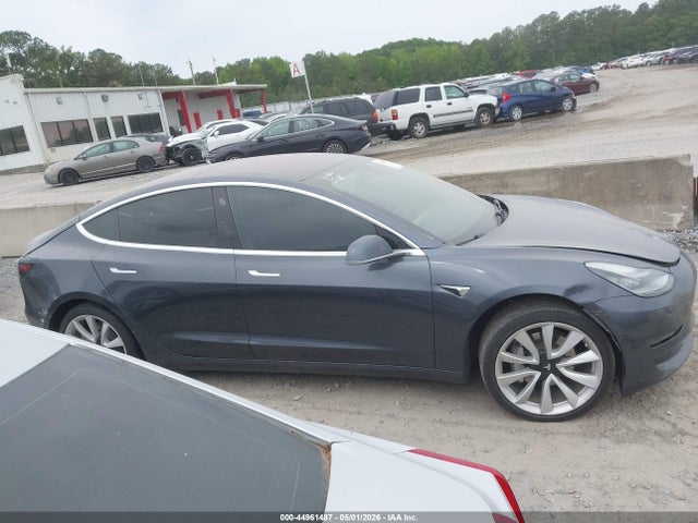Продаж на аукціоні авто 2018 Tesla Model 3 Long Range/mid Range, vin: 5YJ3E1EA0JF015073, номер лоту: 44961487