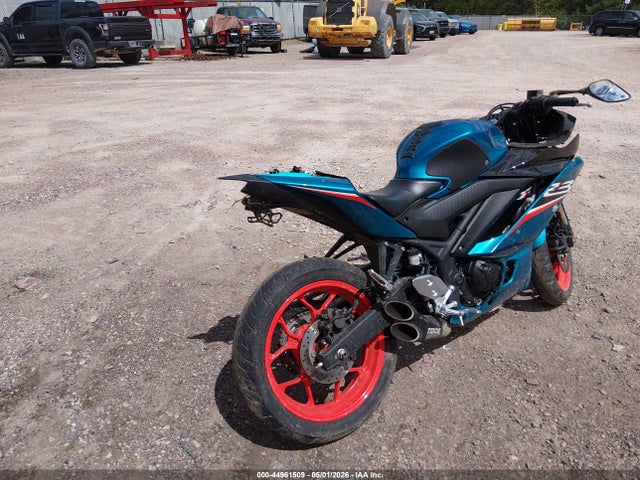 Yamaha Yzfr3 A 2021 MH3RH18Y3MK005463 Image 4