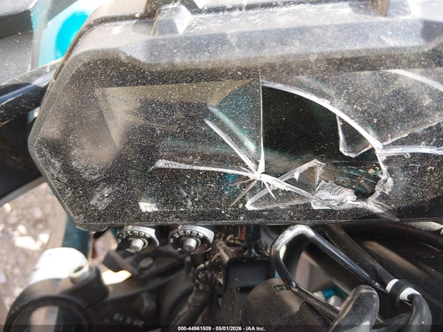 Yamaha Yzfr3 A 2021 MH3RH18Y3MK005463 Image 7