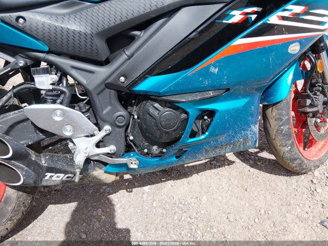 Yamaha Yzfr3 A 2021 MH3RH18Y3MK005463 Image 8