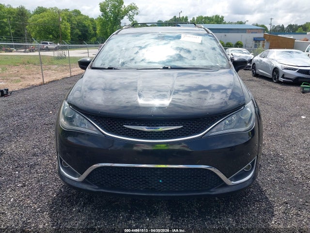 2018 Chrysler Pacifica Touring L მანქანა იყიდება აუქციონზე, vin: 2C4RC1BG2JR277349, აუქციონის ნომერი: 44961513