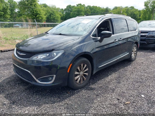 2018 Chrysler Pacifica Touring L მანქანა იყიდება აუქციონზე, vin: 2C4RC1BG2JR277349, აუქციონის ნომერი: 44961513