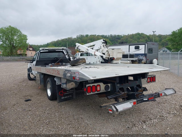 44961545 :رقم المزاد ، 1FDUF5GNXLDA06427 vin ، 2020 Ford F-550 Chassis Xlt مزاد بيع