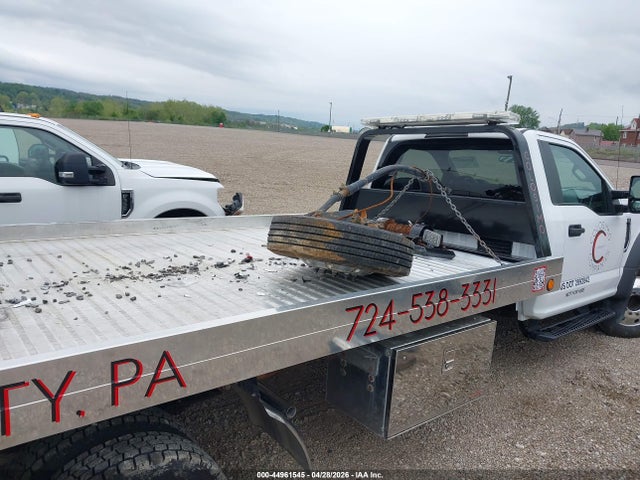 44961545 :رقم المزاد ، 1FDUF5GNXLDA06427 vin ، 2020 Ford F-550 Chassis Xlt مزاد بيع