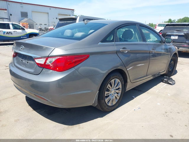 2012 Hyundai Sonata Gls მანქანა იყიდება აუქციონზე, vin: 5NPEB4AC2CH436517, აუქციონის ნომერი: 44961575