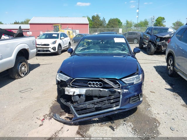 Продаж на аукціоні авто 2018 Audi A3 2.0t Premium/2.0t Tech Premium, vin: WAUB8GFFXJ1061564, номер лоту: 44961590