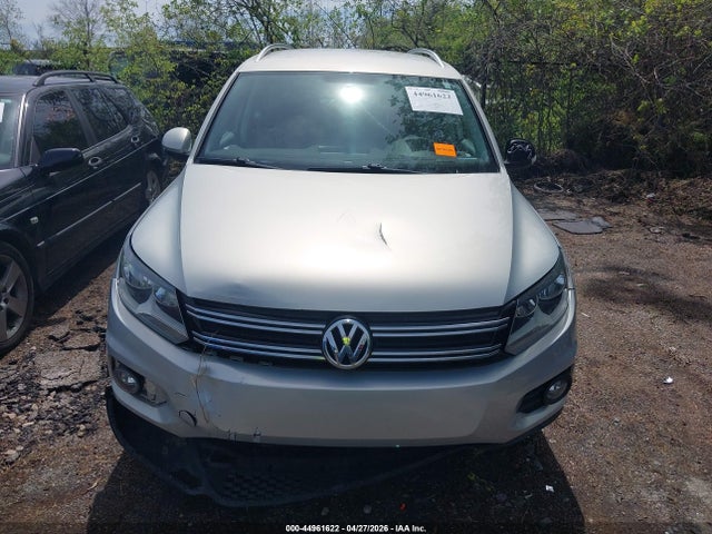 Продажа на аукционе авто 2012 Volkswagen Tiguan Se, vin: WVGBV7AX6CW571486, номер лота: 44961622
