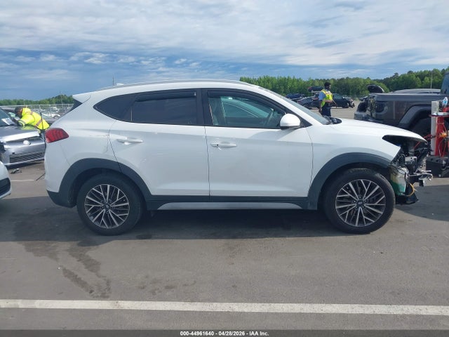44961640 :رقم المزاد ، KM8J33AL7KU980243 vin ، 2019 Hyundai Tucson Sel مزاد بيع