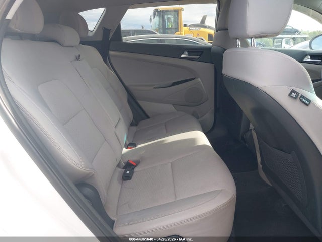 44961640 :رقم المزاد ، KM8J33AL7KU980243 vin ، 2019 Hyundai Tucson Sel مزاد بيع