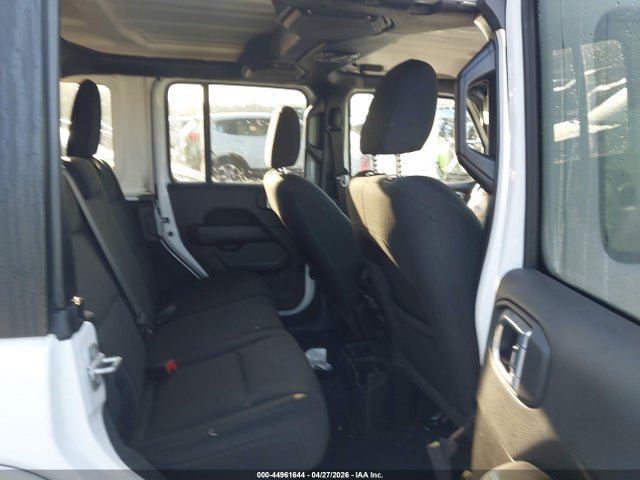 Продажа на аукционе авто 2022 Jeep Wrangler Unlimited Sahara 4x4, vin: 1C4HJXEN5NW120717, номер лота: 44961644