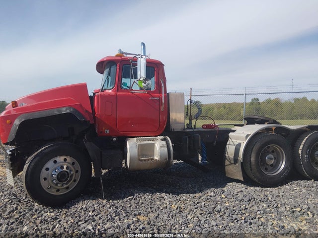Продаж на аукціоні авто 1997 Mack 600 Rd600, vin: 1M2P267C4VM033025, номер лоту: 44961658