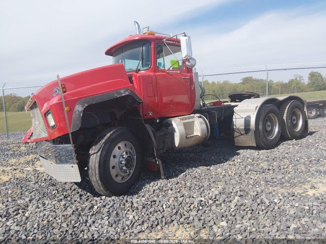 Продаж на аукціоні авто 1997 Mack 600 Rd600, vin: 1M2P267C4VM033025, номер лоту: 44961658