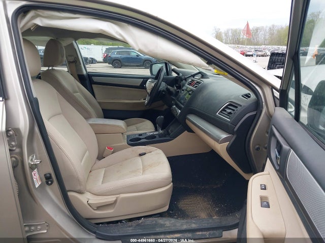 Продажа на аукционе авто 2017 Subaru Legacy 2.5i Premium, vin: 4S3BNAF68H3021491, номер лота: 44961660