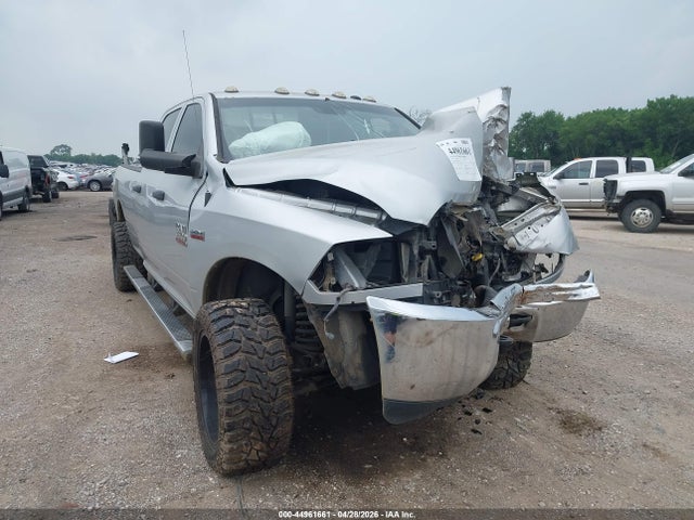 2018 Ram 3500 Tradesman  4x4 8' Box მანქანა იყიდება აუქციონზე, vin: 3C63R3GJ4JG361366, აუქციონის ნომერი: 44961661