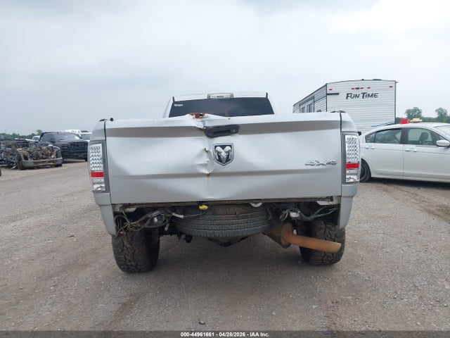 2018 Ram 3500 Tradesman  4x4 8' Box მანქანა იყიდება აუქციონზე, vin: 3C63R3GJ4JG361366, აუქციონის ნომერი: 44961661