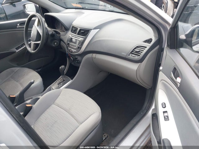 Продаж на аукціоні авто 2015 Hyundai Accent Gls, vin: KMHCT4AE8FU918775, номер лоту: 44961669