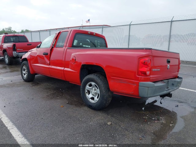 2005 Dodge Dakota St მანქანა იყიდება აუქციონზე, vin: 1D7HE22K85S295090, აუქციონის ნომერი: 44961680