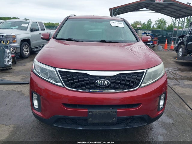Продаж на аукціоні авто 2015 Kia Sorento Lx, vin: 5XYKT3A66FG615319, номер лоту: 44961700