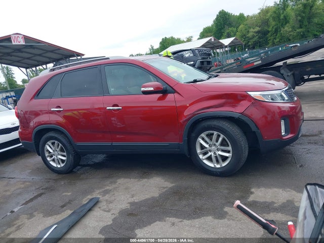 Продаж на аукціоні авто 2015 Kia Sorento Lx, vin: 5XYKT3A66FG615319, номер лоту: 44961700