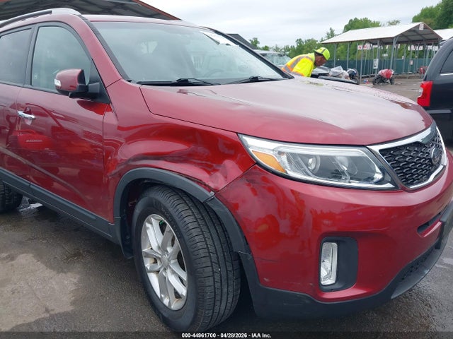 Продаж на аукціоні авто 2015 Kia Sorento Lx, vin: 5XYKT3A66FG615319, номер лоту: 44961700