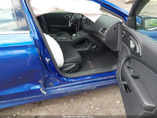 Продажа на аукционе авто 2016 Chrysler 200 Limited, vin: 1C3CCCAB9GN156710, номер лота: 44961706