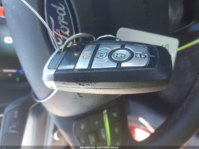 Продажа на аукционе авто 2025 Ford Maverick Lariat, vin: 3FTTW8SAXSRA97078, номер лота: 44961708