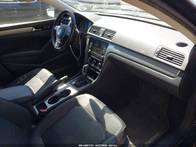 Aukcja sprzedaży 2014 Volkswagen Passat 1.8t Se, vin: 1VWBT7A38EC033087, numer aukcji: 44961723