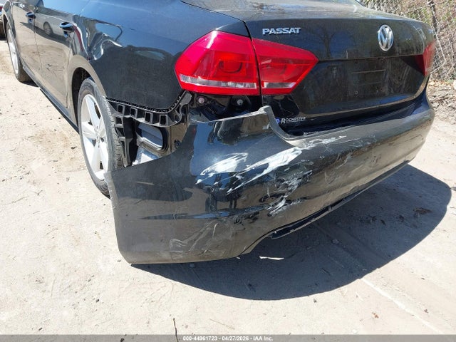 Aukcja sprzedaży 2014 Volkswagen Passat 1.8t Se, vin: 1VWBT7A38EC033087, numer aukcji: 44961723