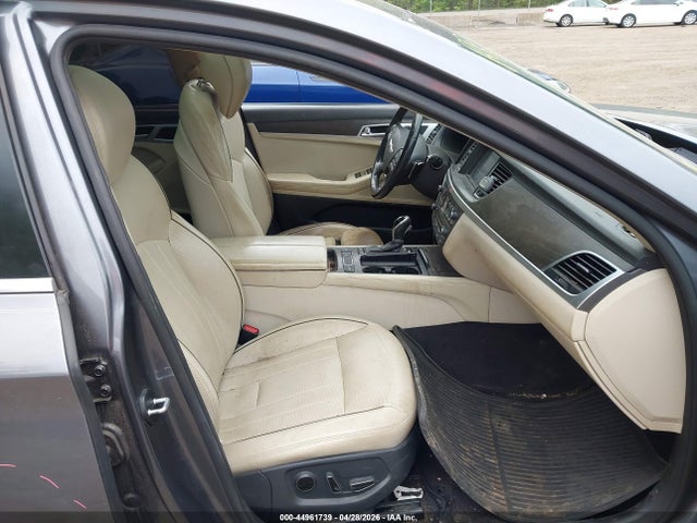 Продажа на аукционе авто 2015 Hyundai Genesis 5.0, vin: KMHGN4JFXFU103689, номер лота: 44961739