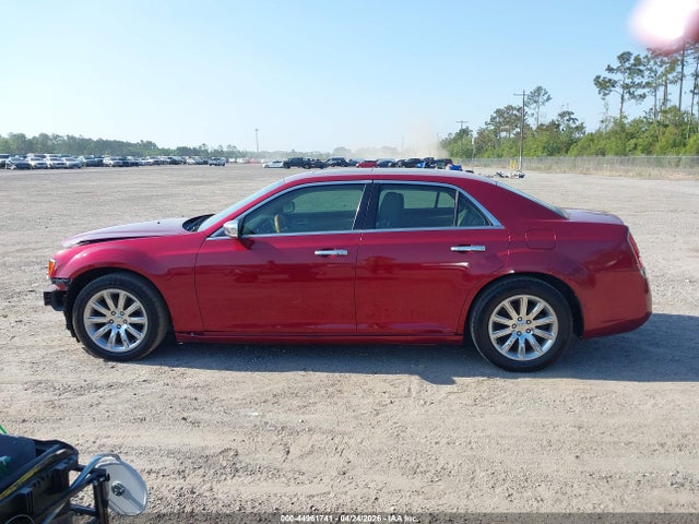 2014 Chrysler 300c მანქანა იყიდება აუქციონზე, vin: 2C3CCAEG1EH249124, აუქციონის ნომერი: 44961741