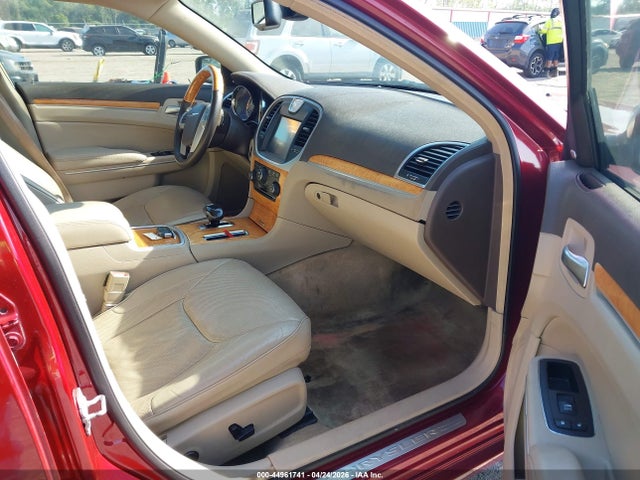 2014 Chrysler 300c მანქანა იყიდება აუქციონზე, vin: 2C3CCAEG1EH249124, აუქციონის ნომერი: 44961741