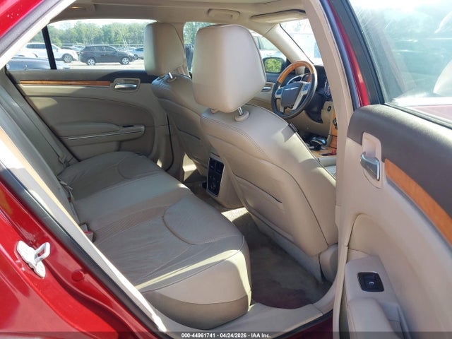 2014 Chrysler 300c მანქანა იყიდება აუქციონზე, vin: 2C3CCAEG1EH249124, აუქციონის ნომერი: 44961741