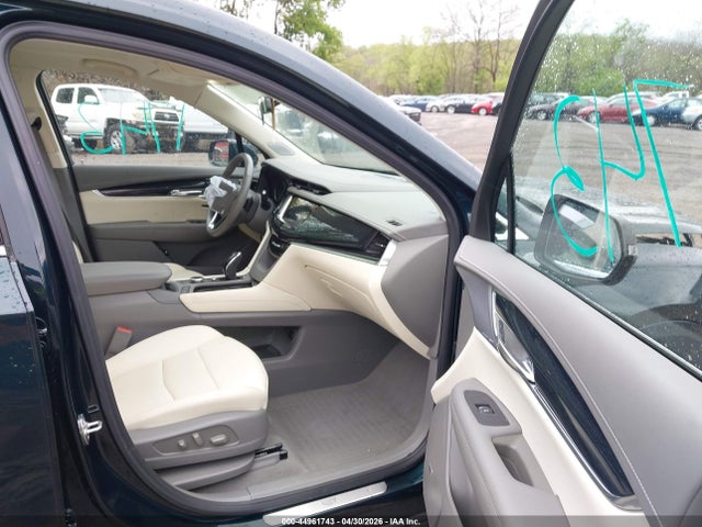 2024 Cadillac Xt6 Awd Premium Luxury მანქანა იყიდება აუქციონზე, vin: 1GYKPDRS7RZ742298, აუქციონის ნომერი: 44961743