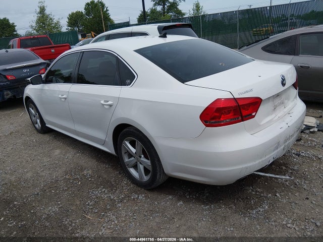 Aukcja sprzedaży 2013 Volkswagen Passat 2.5l Se, vin: 1VWBP7A30DC047732, numer aukcji: 44961755