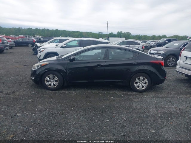 Продажа на аукционе авто 2016 Hyundai Elantra Se, vin: 5NPDH4AE9GH751722, номер лота: 44961775