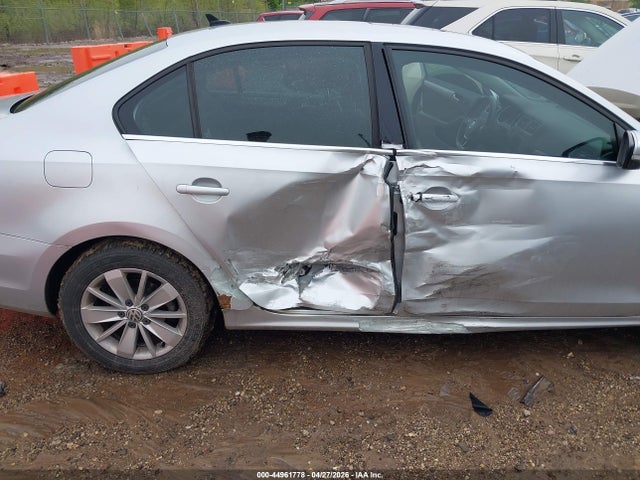 Продаж на аукціоні авто 2016 Volkswagen Jetta 1.4t Se, vin: 3VWD67AJ8GM247822, номер лоту: 44961778