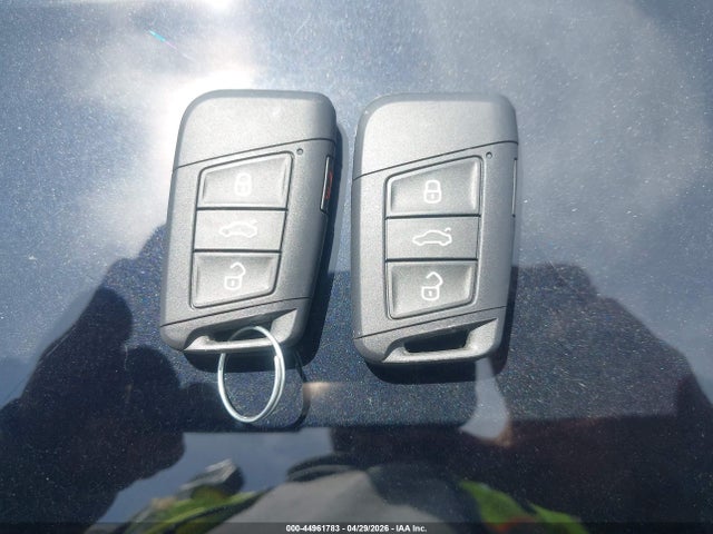 Продажа на аукционе авто 2021 Volkswagen Jetta Gli 2.0t Autobahn/2.0t S, vin: 3VW6T7BUXMM081194, номер лота: 44961783