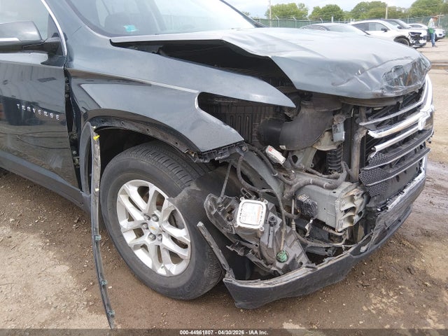 1GNERGKW6JJ197233 Chevrolet Traverse 1lt