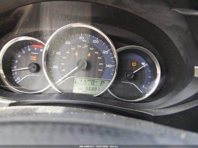 44961811 :رقم المزاد ، 2T1BURHE5GC541644 vin ، 2016 Toyota Corolla Le مزاد بيع