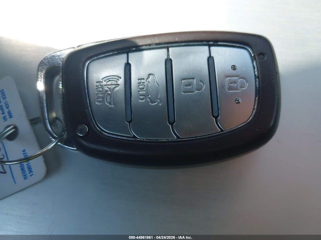 Продаж на аукціоні авто 2019 Hyundai Sonata Sport, vin: 5NPE34AF6KH750158, номер лоту: 44961861