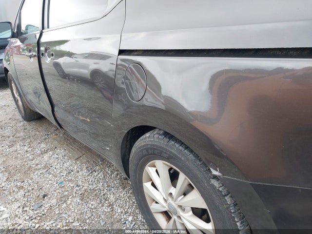 Продаж на аукціоні авто 2015 Kia Sedona Lx, vin: KNDMB5C12F6038090, номер лоту: 44961884