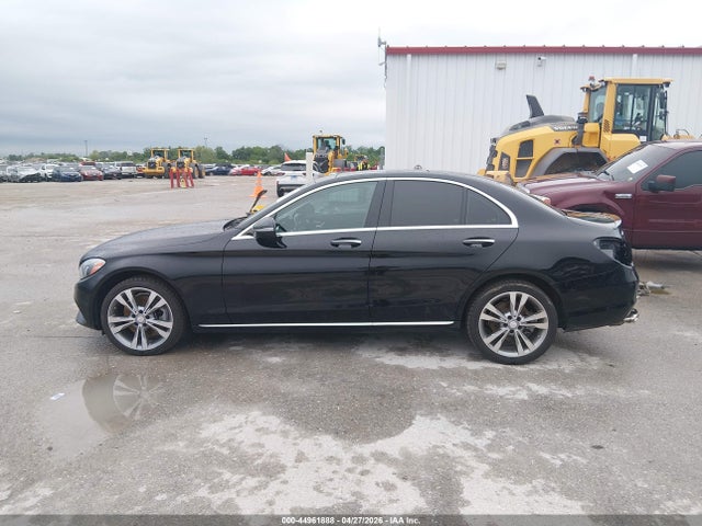 Aukcja sprzedaży 2017 Mercedes-benz C 300 4matic, vin: 55SWF4KB0HU199142, numer aukcji: 44961888
