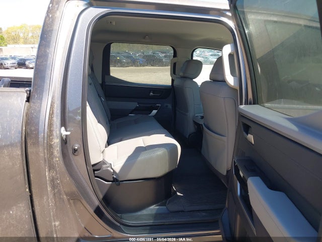 44961891 :رقم المزاد ، 5TFJA5DB6NX001971 vin ، 2022 Toyota Tundra Limited مزاد بيع