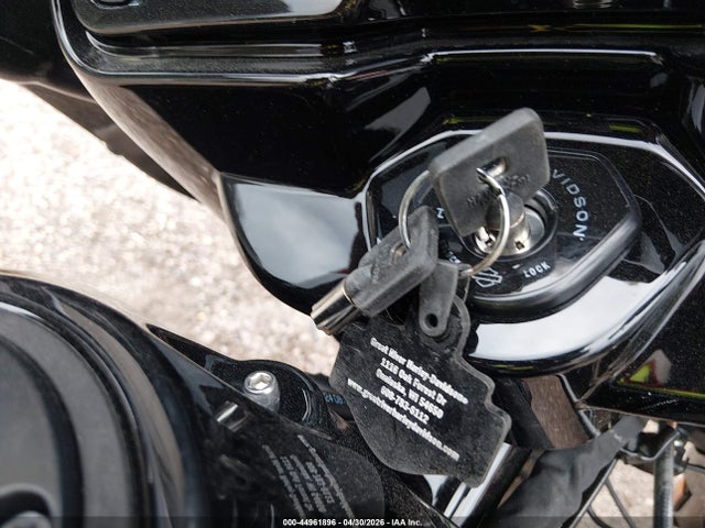 Продажа на аукционе авто 2024 Harley-davidson Flhx, vin: 1HD1KB717RB621924, номер лота: 44961896