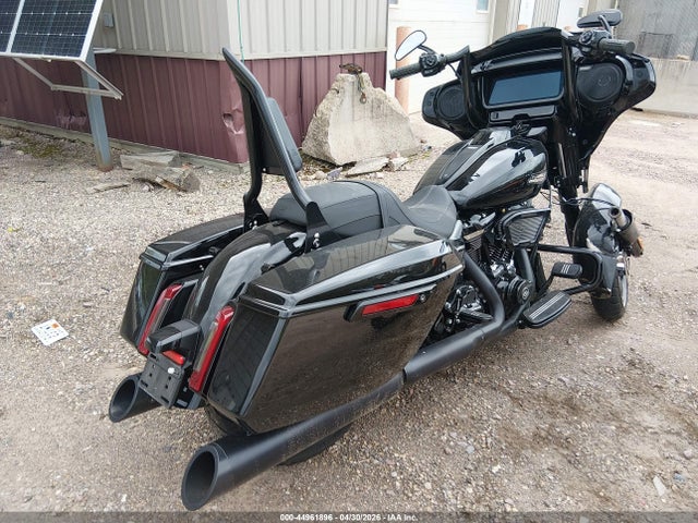 Продажа на аукционе авто 2024 Harley-davidson Flhx, vin: 1HD1KB717RB621924, номер лота: 44961896