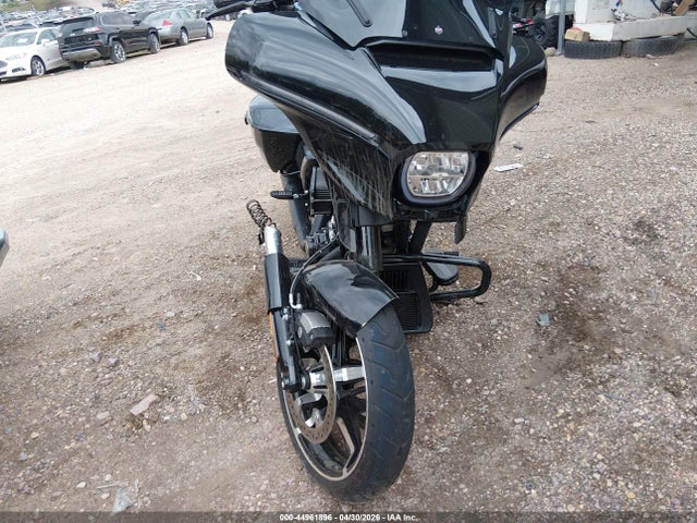Продажа на аукционе авто 2024 Harley-davidson Flhx, vin: 1HD1KB717RB621924, номер лота: 44961896
